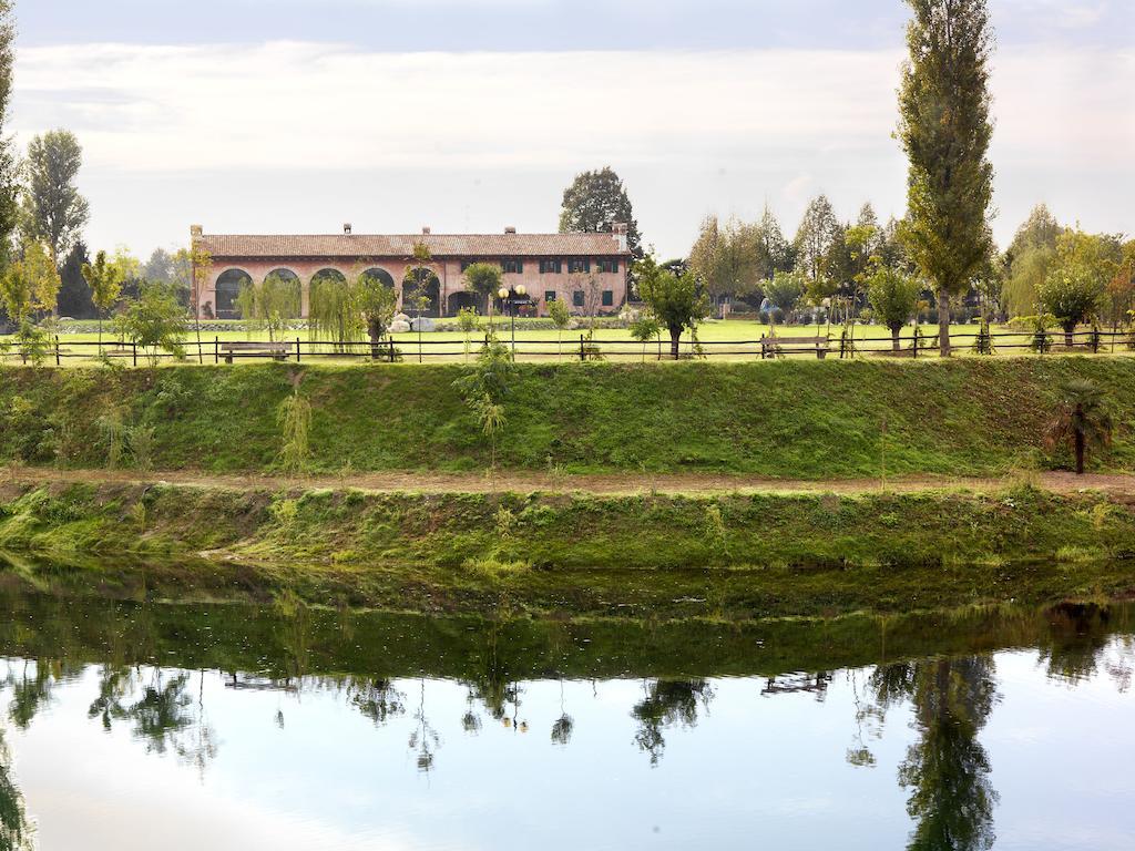 Agriturismo La Penisola Guest House Campo San Martino Exterior photo